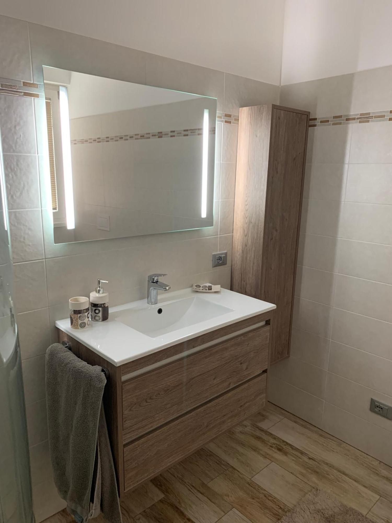 Casa Lina Tirano Apartment Ngoại thất bức ảnh