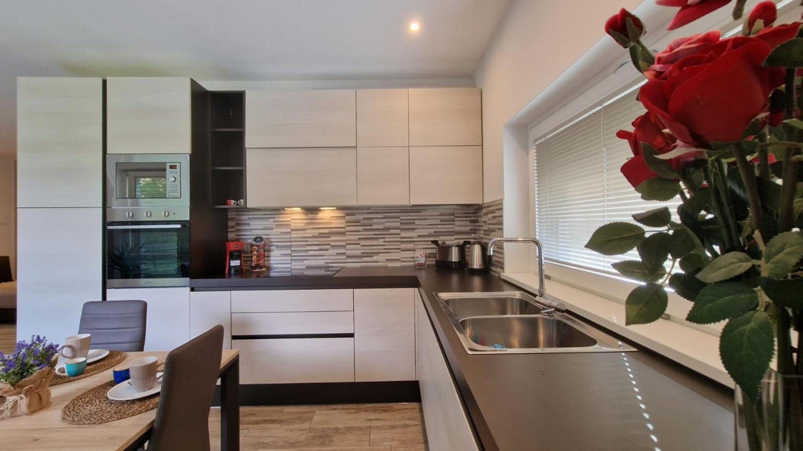 Casa Lina Tirano Apartment Ngoại thất bức ảnh